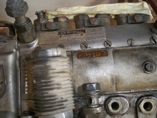 ขายปั๊ม6BG 2ลูก+หัวฉีด1ชุด