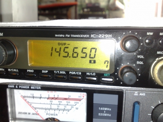 ขายICOM ic-229h สถาพผ่านการใช้งานมารับส่งปกติย่าน 14ออก70Wไฟ12โวล์ถ้าไฟมาเต็ม 13.8-15โวล์อาจาร์แมวเจริญนครบอกว่าเกือบ100Wขั้วสายอากาศเปลี่ยนเป็นPL-259 ขายราคา 4900 บาทมารับเองไม่รวมส่ง EMS 150 บาทของอยู่ย่านบางกะปิ ขายICOM ic-229h สถาพผ่านการใช้งานมารับส่งปกติย่าน 14ออก70Wไฟ12โวล์ถ้าไฟมาเต็ม 13.8-15โวล์อาจาร์แมวเจริญนครบอกว่าเกือบ100Wขั้วสายอากาศเปลี่ยนเป็นPL-259 ขายราคา 4900 บาทมารับเองไม่รวมส่ง EMS 150 บาทของอยู่ย่านบางกะปิ