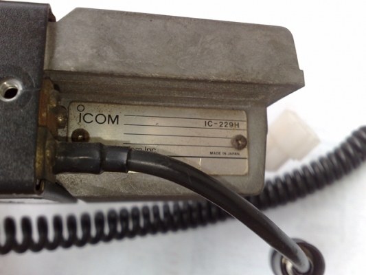ขายICOM ic-229h สถาพผ่านการใช้งานมารับส่งปกติย่าน 14ออก70Wไฟ12โวล์ถ้าไฟมาเต็ม 13.8-15โวล์อาจาร์แมวเจริญนครบอกว่าเกือบ100Wขั้วสายอากาศเปลี่ยนเป็นPL-259 ขายราคา 4900 บาทมารับเองไม่รวมส่ง EMS 150 บาทของอยู่ย่านบางกะปิ ขายICOM ic-229h สถาพผ่านการใช้งานมารับส่งปกติย่าน 14ออก70Wไฟ12โวล์ถ้าไฟมาเต็ม 13.8-15โวล์อาจาร์แมวเจริญนครบอกว่าเกือบ100Wขั้วสายอากาศเปลี่ยนเป็นPL-259 ขายราคา 4900 บาทมารับเองไม่รวมส่ง EMS 150 บาทของอยู่ย่านบางกะปิ