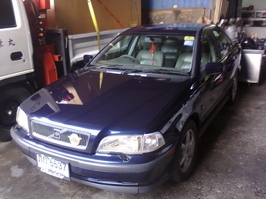 หาคนดูแลต่อครับ วอลโว่ s40 ปี 98 เดิมๆ ใช้รักษามากๆ แทบไม่โดนแดดเลยครับ เอาไปใช้งานได้เลย