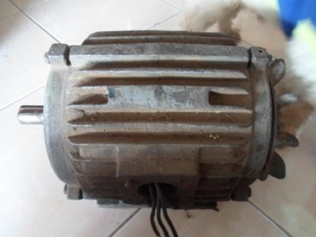 มอเตอร์มิตซู 2 แรง 3 สาย พร้อมใช้ 2,000  ด่วน  !!!!!!!