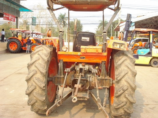 ขายรถแทรกเตอร์M5000 พร้อมใบดันดิน
