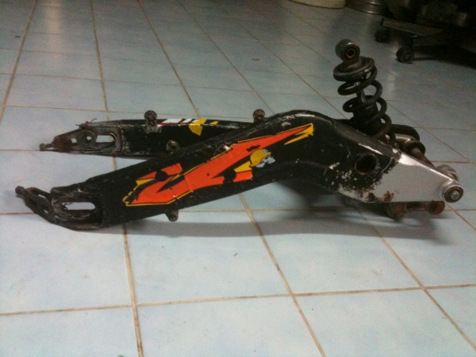 สวิงอาร์ม+โซ๊ค แกรมม่า 150