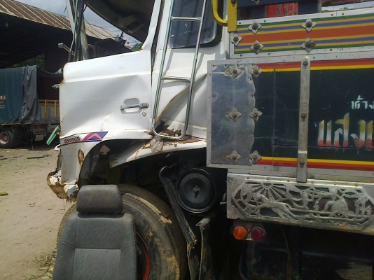 ขายKT925 รถล่องหลังถนน ชนหน้า โดนหัวเก่งอย่างเดียว