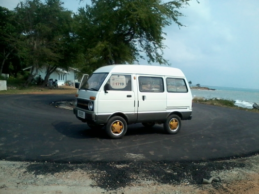 รถตู้เล็ก Daihatsu ประตูข้าง สไลด์ได้ 2 บาน &quot;ทะเบียนตู้นั่งแท้&quot; ป้ายขาว