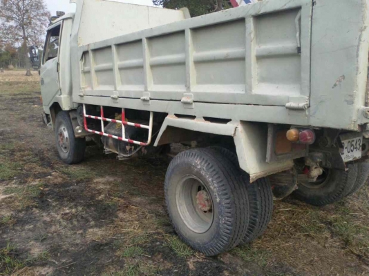 6ล้อดั้ม5คิว HINO FBเครื่องWO4D-120แรงม้า Fหน้าหลัง
