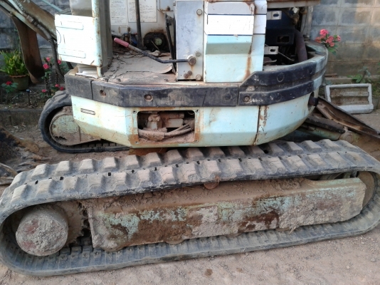 ขายรถขุด Kobelco sk30 UR ปั้มนื้ว คอนโทลน้ำมัน