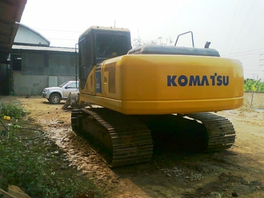 ขายด่วน..รถขุด KOMATSU PC200-7 รถสวยจี๊ด เจ้าของรักษารถ อย่างลูก สภาพพร้อมใช้งาน เอกสารครบ.