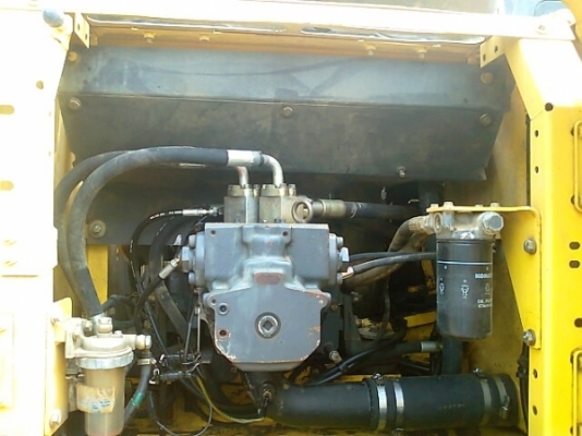 ขายด่วน..รถขุด KOMATSU PC200-7 รถสวยจี๊ด เจ้าของรักษารถ อย่างลูก สภาพพร้อมใช้งาน เอกสารครบ.