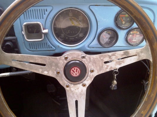 ขาย น้องเต่าฟ้าน่ารักๆvw ตาตั้ง ปี 72 เครื่อง ah 1,600 ไฟท้ายใหญ่ พร้อมขับ ถูกๆลดได้นะ