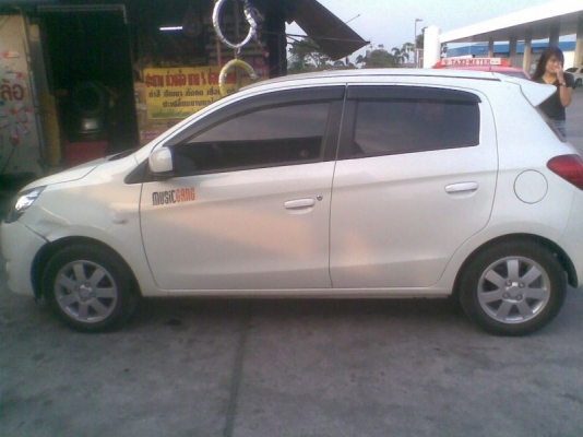 ขอขายแม็กซ์เดิมพร้อมยาง MITSUBISHI MIRAGEขอบ14นิ้ว   ยางบริดสโตน ปี 12