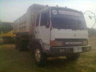 ต้องการขายด่วน MITSUBISHI FN527 TF 1795 ครื่องดี คัสชีส์สวย แอร์ รถพร้อมใช้งาน เอกสารพร้อมโอนครับ