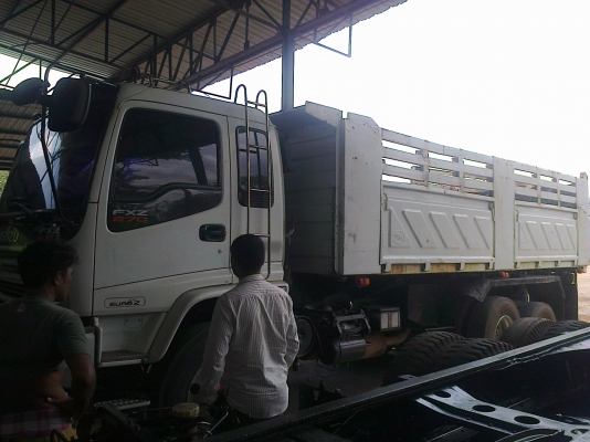 10ล้อ270แรงISUZU FXZ ปลายปี*49 ยูโร2ไมล์350000กม.