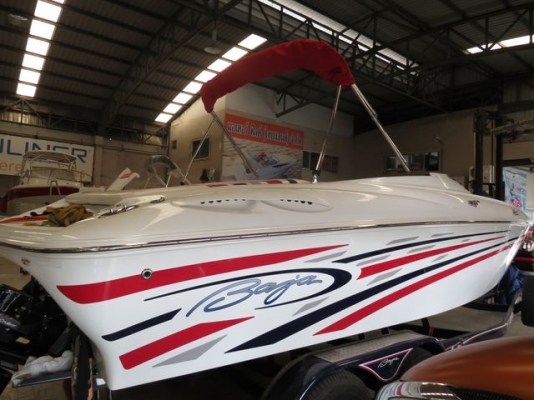 !!ขายเรือมือสอง Baja ปี 2008 วิ่งเพียง 30 ชม.!! !!ขายเรือมือสอง Baja ปี 2008 วิ่งเพียง 30 ชม.!!