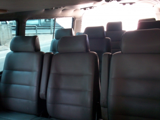 รถตู้โตโยต้า HIACEหัวจรวดปี94 สีขาว เครื่อง1JZ+LPG 150,000บาท