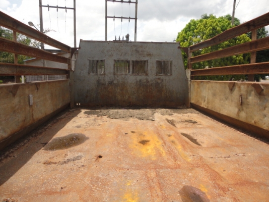 ISUZU  6 ล้อดั้ม 120  แรงม้า  หัวยาว  มีเล่มพร้อมขายค่ะ