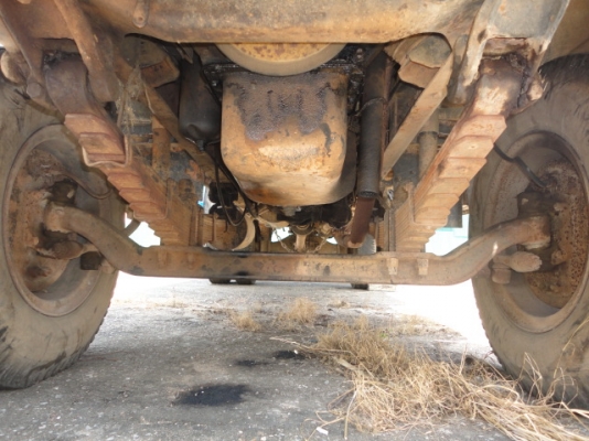 ISUZU  6 ล้อดั้ม 120  แรงม้า  หัวยาว  มีเล่มพร้อมขายค่ะ