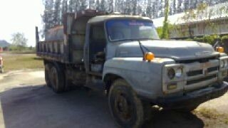 ISUZU  160  แรง  มีเล่มพร้อมค่ะ