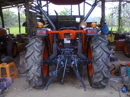 ขายรถไถ คูโบต้า L4508 ด่วน ใช้งานได้ทันทีเครื่องแรง เอกสารพร้อมโอน