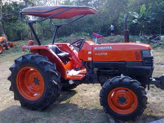 ขายรถไถ คูโบต้า L4508 ด่วน ใช้งานได้ทันทีเครื่องแรง เอกสารพร้อมโอน