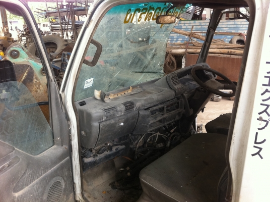 ขายหัวเก๋ง (หัวการ์ตูน) ISUZU NKR เก่านอก-ตามสภาพ หัวไฟฟ้า ราคาต่อรอง