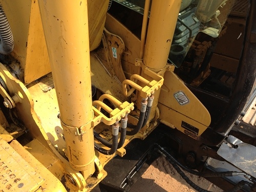 ขายรถแบคโฮ CAT 312 C รถนอกนำเข้าสภาพสวย มี VDO ครับ ทำงาน 5000 กว่าชั่วโมง แอร์เย็น เอกสารพร้อม สนใจติดต่อ 081-2990958 ขายรถแบคโฮ CAT 312 C รถนอกนำเข้าสภาพสวย มี VDO ครับ ทำงาน 5000 กว่าชั่วโมง แอร์เย็น เอกสารพร้อม สนใจติดต่อ 081-2990958