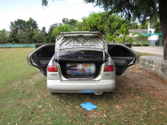 NISSAN  SANNY  1.5  หัวฉีด  ปี 95/38  โทรต่อรองได้ที่  0836613829