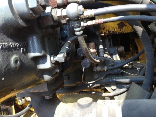 รถแบคโฮ KOMATSU