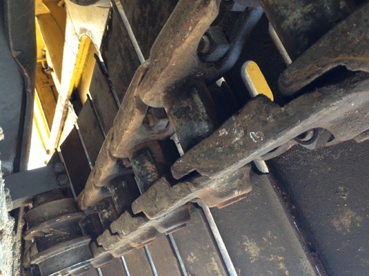 รถแบคโฮ KOMATSU