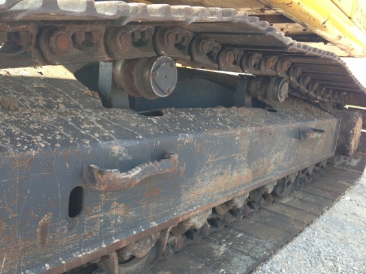 รถแบคโฮ KOMATSU