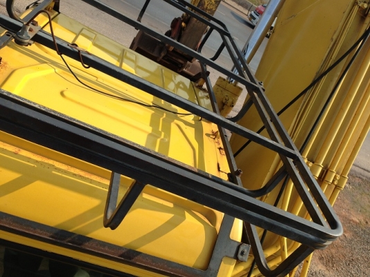 รถแบคโฮ KOMATSU