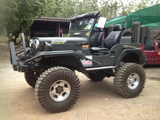 Jeep mitsubishi J3 สภาพพร้อมใช้