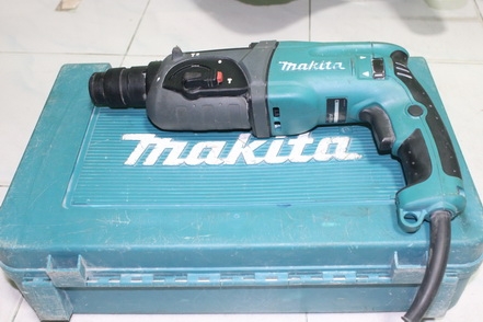 สว่านเจาะกระแทกระบบโรตารี่  Makita HR 2470 F สภาพดีพร้อมใช้ครับ