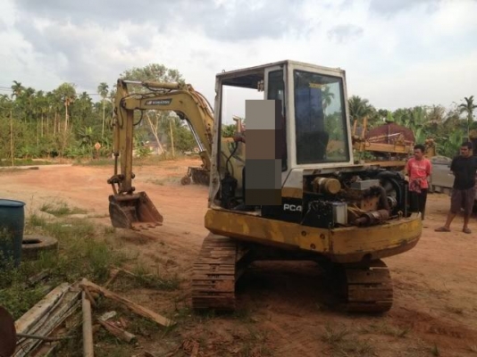 ขายแบคโฮ KOMATSU PC40-6 รถพร้อมใช้งาน สนใจโทร 0819701072 ขายแบคโฮ KOMATSU PC40-6 รถพร้อมใช้งาน สนใจโทร 0819701072