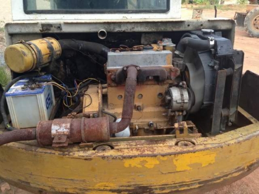 ขายแบคโฮ KOMATSU PC40-6 รถพร้อมใช้งาน สนใจโทร 0819701072