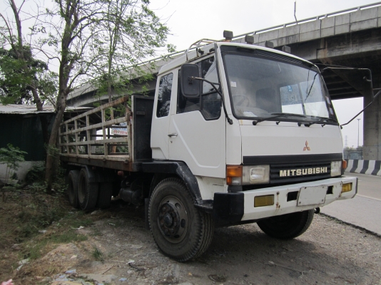 ขายสิบล้อ 2 เพลา FN527M-TD57XX รถห้างแท้ ปี44