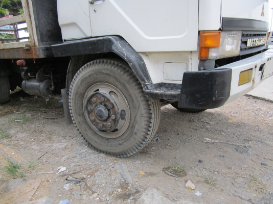 ขายสิบล้อ 2 เพลา FN527M-TD57XX รถห้างแท้ ปี44