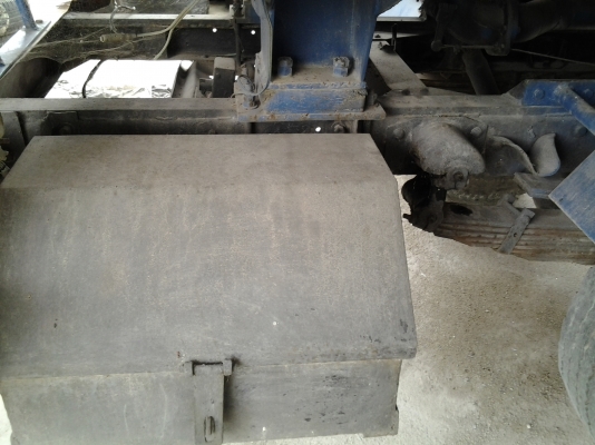 ISUZU  100  แรงม้า  หัวบางเดิม  เครื่องเดิม มีเล่มทะเบียนค่ะ