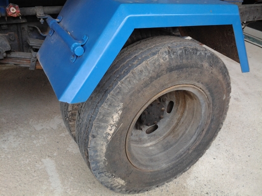 ISUZU  100  แรงม้า  หัวบางเดิม  เครื่องเดิม มีเล่มทะเบียนค่ะ