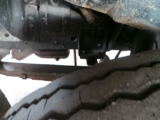 ISUZU  100  แรงม้า  หัวบางเดิม  เครื่องเดิม มีเล่มทะเบียนค่ะ