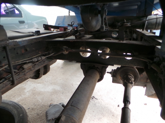 ISUZU  100  แรงม้า  หัวบางเดิม  เครื่องเดิม มีเล่มทะเบียนค่ะ