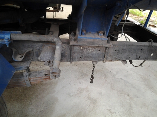 ISUZU  100  แรงม้า  หัวบางเดิม  เครื่องเดิม มีเล่มทะเบียนค่ะ