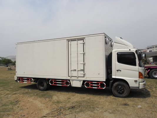 ขาย 6 ล้อ FC4J ปี 51 สวยๆ ขาย 6 ล้อ FC4J ปี 51 สวยๆ