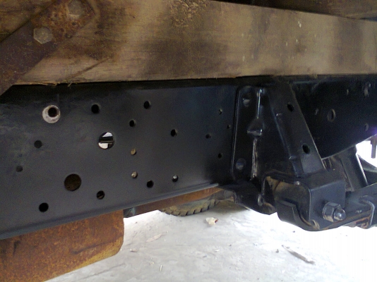 ขายสี่ล้อกลาง NKR 100 แรงฝาดำ 4BC2 เครื่องดี แชชซีสวย รถทำสีใหม่แล้วครับ ขายสี่ล้อกลาง NKR 100 แรงฝาดำ 4BC2 เครื่องดี แชชซีสวย รถทำสีใหม่แล้วครับ