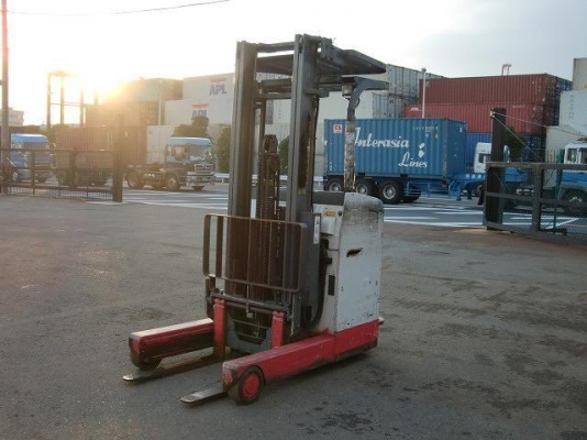 ซื้อขายประมูลรถForklift รถยนต์ประสบอุบัติเหตุรถมือสองส่งตรงจากญี่ปุ่น