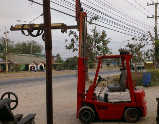 TOYOTA โฟล์คลิฟท์ ดีเซล 1.8 ตัน 3 เมตร 2 กระบอก เครื่องแน่น แรงดี นครปฐม