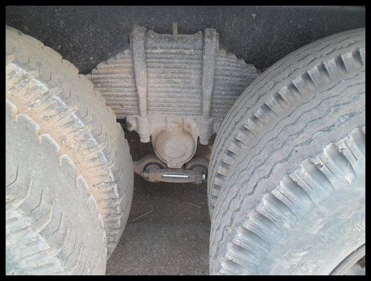 สิบล้อร๊อคกี้ 210 วางเครื่อง 320 แม่+ลูก