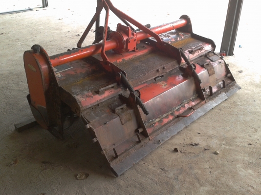 KUBOTA L4508  (45แรงม้า)พร้อมโรตารี่ปั่นดินของคูโบต้า