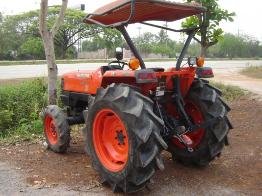 KUBOTA L4508  (45แรงม้า)พร้อมโรตารี่ปั่นดินของคูโบต้า