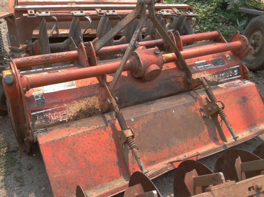 KUBOTA L4508  (45แรงม้า)พร้อมโรตารี่ปั่นดินของคูโบต้า